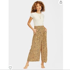 Billabong Womens Small Shore Pant leopard print